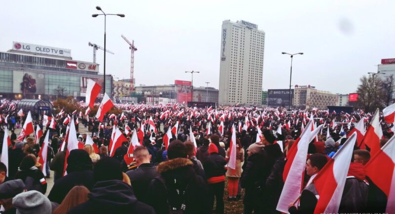 Obraz setnej rocznicy odzyskania niepodległości przez&nbsp;Polskę