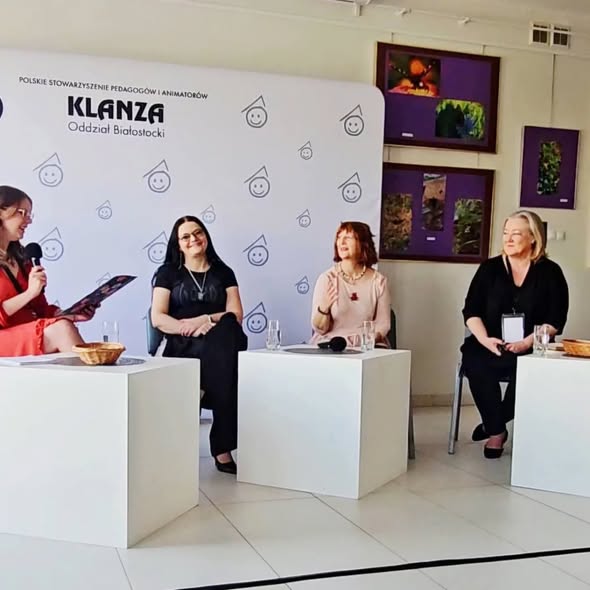 Panelista na&nbsp;Zlocie Białostockich Pisarek